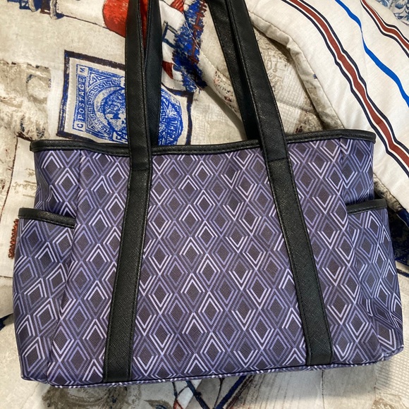 Purse - Picture 3 of 3